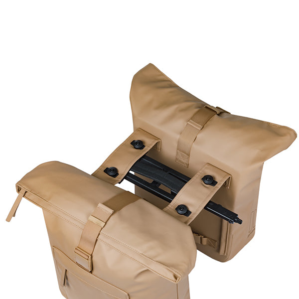 BROOKLYN  DUBBELE TAS BASIL ZAND MIK2.0 41L 18549