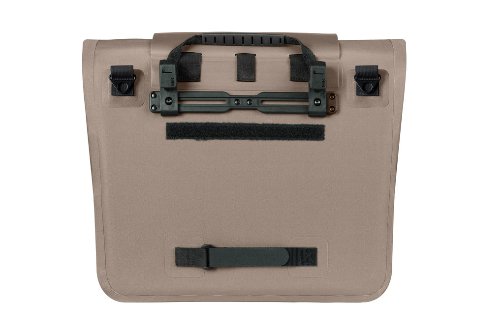 URBAN DRY OFFICEBAG BASIL SAGE BROWN MIK HOOKS 23-26L 18589