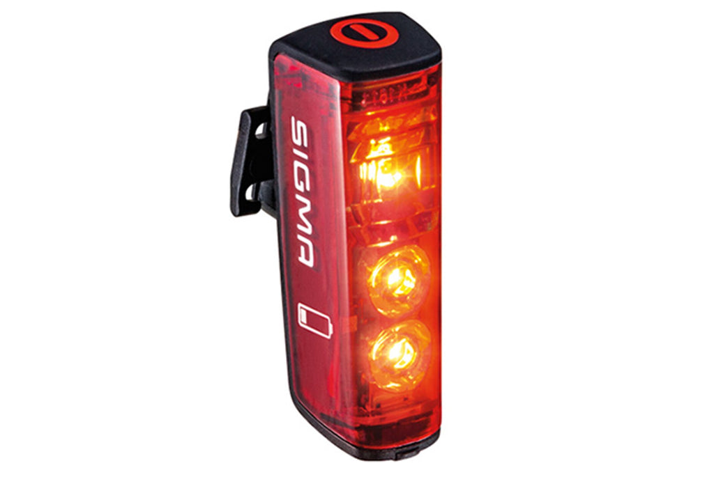 FEU ARRIÈRE SIGMA BLAZE RECHARGEABLE USB + FEU STOP 