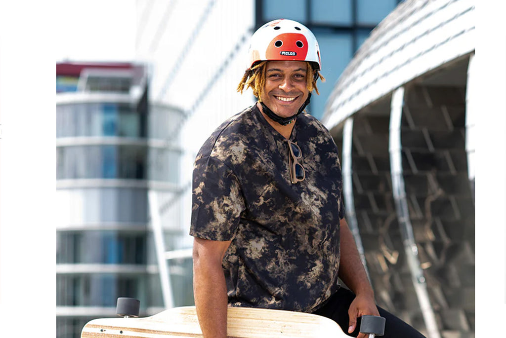 HELM VOLWASSEN MELON KOI  XXS-S  46-52