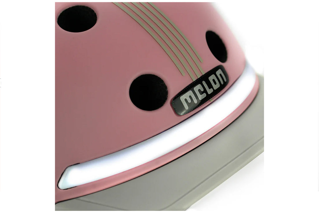 HELM VOLWASSEN MELON E-SERIES LOTUS M-L  52-58 + SCHERM